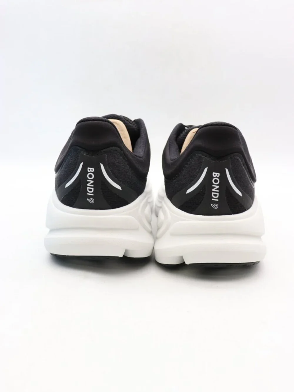 Hoka One One Bondi 9 Women's Size 9 B Running Shoes Black Athletic Sneakers